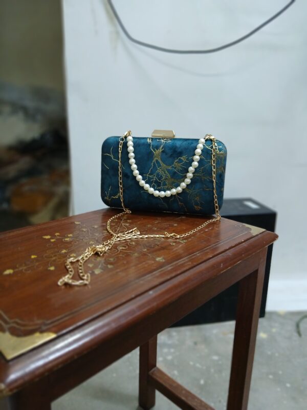 Elegant Clutch