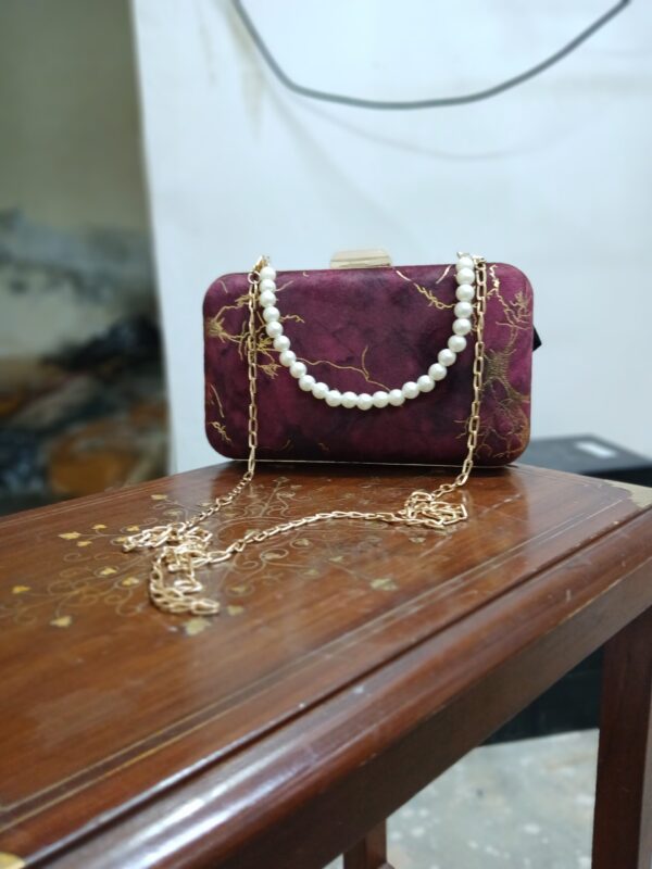 Elegant Clutch