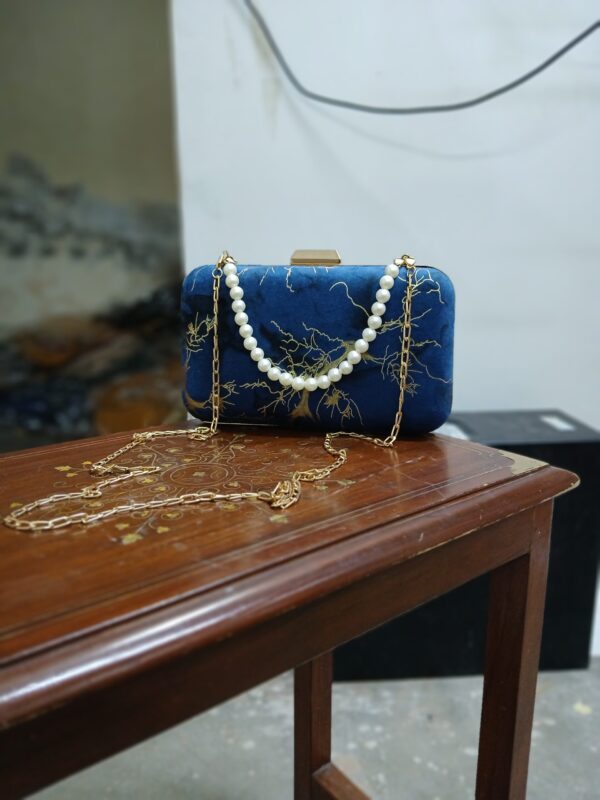 Elegant Clutch